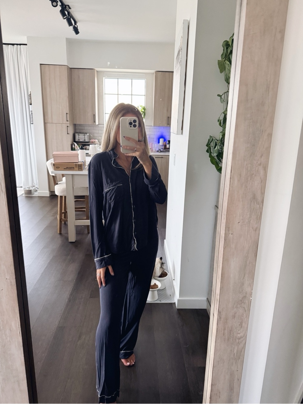Victoria’s Secret Navy Button-Down Pajama Set (Size XS)